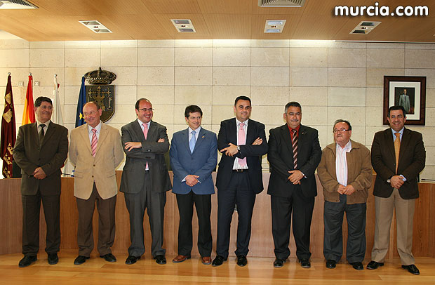 LOS ALCALDES DE LA COMARCA DEL GUADALENTÍN ABOGAN POR TRABAJAR JUNTOS PARA DEFENDER, APOYAR Y APLICAR EL PLAN DE DINAMIZACIÓN ECONÓMICA REGIONAL EN SUS MUNICIPIOS Y EVITAR LA DESACELERACIÓN ECONÓMICA REGISTRADA EN LA NACIÓN (2008), Foto 1