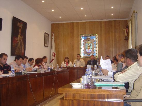 PLENO APRUEBA UNA MOCIÓN PARA QUE EL GOBIERNO DE LA NACIÓN NO DEROGUE LA LEY DEL PLAN HIDROLÓGICO NACIONAL, Foto 1