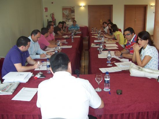 EL EQUIPO DE GOBIERNO MANTIENE UNA JORNADA INTENSIVA DE TRABAJO PARA HACER BALANCE DEL PRIMER AÑO DE GESTIÓN MUNICIPAL Y EVALUAR EL ESTADO DE LOS PROYECTOS PREVISTOS PARA ESTA LEGISLATURA, Foto 1