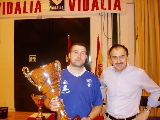 ÉXITO DE PARTICIPACIÓN EN LAS 24 HORAS DE FÚTBOL SALA QUE SE CELEBRARON EL PASADO FIN DE SEMANA EN EL PABELLÓN DE DEPORTES MANOLO IBÁÑEZ , Foto 1