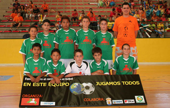GRAN ÉXITO DE PARTICIPACIÓN EN EL TORNEO INTERCULTURAL UN BALÓN PARA TOD@S ORGANIZADO POR MURCIA ACOGE Y LA CONCEJALÍA DE DEPORTES, Foto 2