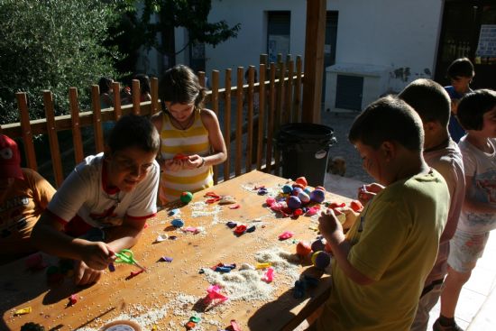 MÁS DE 80 NIÑOS PARTICIPAN EN LOS DOS CAMPAMENTOS DE VERANO, Foto 5
