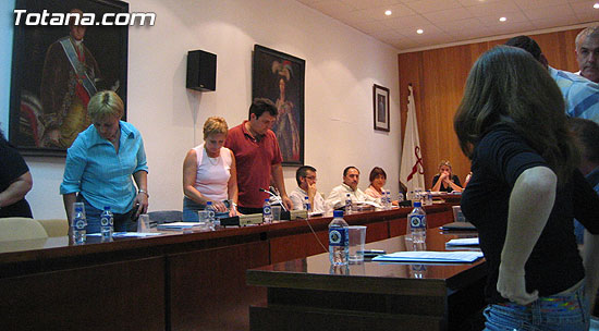 LOS DIEZ CONCEJALES DE LA OPOSICIÓN EN TOTANA  ABANDONAN EL PLENO CUANDO SE IBA A DEBATIR EL PLAN GENERAL DE ORDENACIÓN URBANA, Foto 2