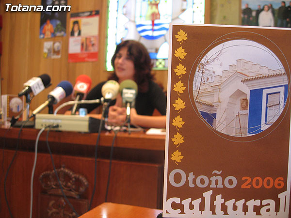 EL PROGRAMA “OTOÑO CULTURAL´2006” COMIENZA ESTE FIN DE SEMANA E INCLUYE EXPOSICIONES, PRESENTACIONES DE LIBROS, CONFERENCIAS, TEATRO, HABANERAS, CONCIERTOS Y FOLKLORE, Foto 2