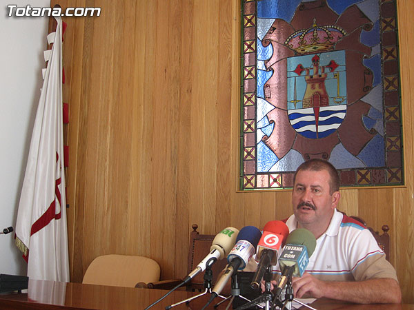 EL PORTAVOZ DEL GRUPO MUNICIPAL SOCIALISTA HIZO UNA VALORACIÓN DEL PLENO CELEBRADO EL PASADO MARTES, Foto 1