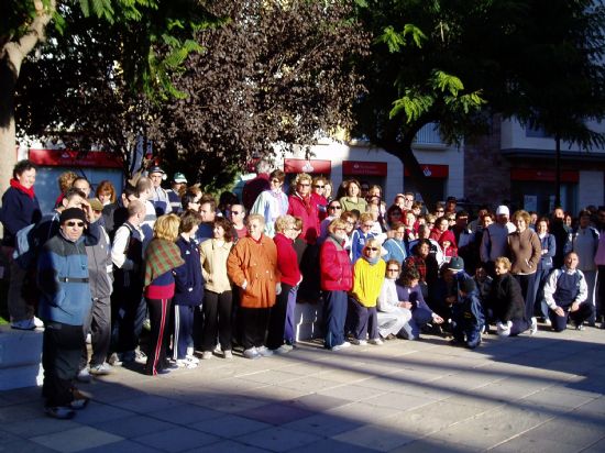 UNAS 200 PERSONAS ASISTEN A LA CAMINATA POPULAR DE 11 KILÓMETROS ORGANIZADA POR LA CONCEJALÍA DE DEPORTES EN LAS VI JORNADAS DE SALUD, Foto 2