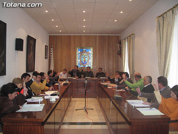 EL AYUNTAMIENTO DE TOTANA SUBVENCIONARÁ TODAS LAS CUOTAS TRIBUTARIAS DEL IBI RÚSTICO DEL 2006 POR LAS PÉRDIDAS OCASIONADAS A CONSECUENCIA DE LA SEQUÍA Y LA FALTA DE AGUA EN EL CAMPO TOTANERO, Foto 1
