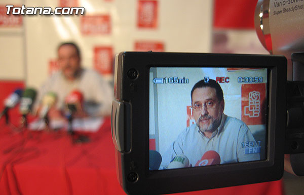 EL PSOE OFRECIÓ UNA RUEDA DE PRENSA PARA HACER BALANCE DEL PLENO EXTRAORDINARIO SOBRE EDUCACIÓN., Foto 1