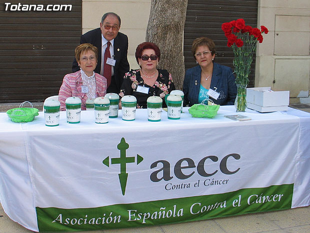 LA JUNTA LOCAL DE TOTANA DE LA ASOCIACIÓN ESPAÑOLA CONTRA EL CÁNCER INFORMA..., Foto 1