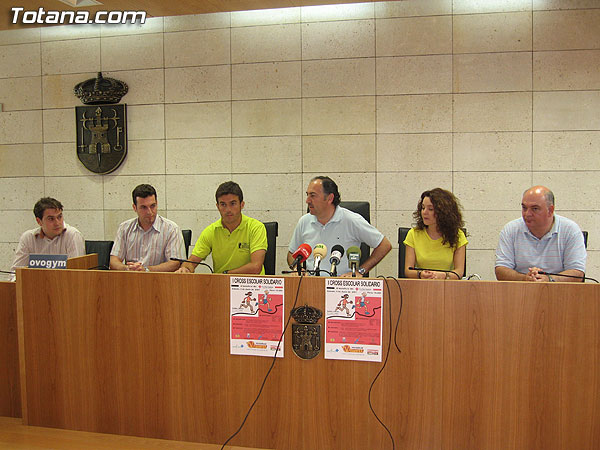 EL “I CROSS ESCOLAR SOLIDARIO” PREVÉ REUNIR A UN TOTAL DE 250 MENORES EN LA CALLE CALVO SOTELO PARA RECAUDAR FONDOS A BENEFICIO DE CRUZ ROJA ESTE PRÓXIMO SÁBADO 2 DE JUNIO, Foto 2