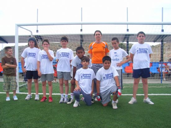 ORGANIZAN EN LA CIUDAD DEPORTIVA “SIERRA ESPUÑA” LA ÚLTIMA JORNADA DE LOS JUEGOS ESCOLARES CON LA DISPUTA DE PARTIDOS ESCOLARES DE FUTBOL-7, EN LA CATEGORÍA ALEVÍN, Foto 3