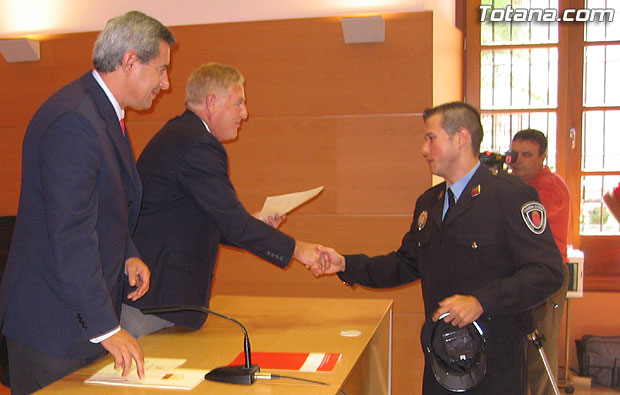 Un total de 50 nuevos policías locales toman destino en 13 municipios, 3 de ellos en Totana, Foto 2