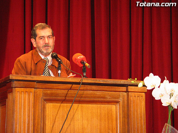 EL GRUPO CULTURAL “CAJA DE SEMILLAS” OFRECIÓ UN RECITAL DE POESÍA EFECTUANDO UN RECORRIDO POR DIVERSAS ÉPOCAS Y AUTORES DE LA LITERATURA ESPAÑOLA, Foto 7
