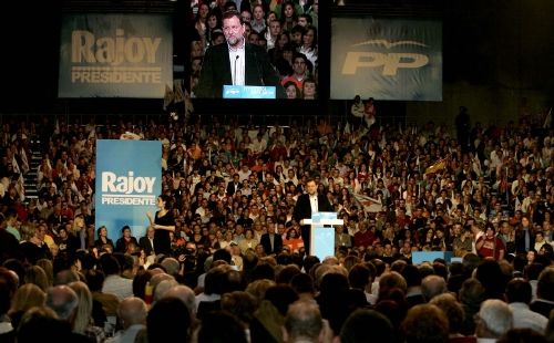 EL SECRETARIO GENERAL Y ALCALDE DE TOTANA ASISTE A LA PRESENTACIÓN DE MARIANO RAJOY COMO CANDIDATO A LA PRESIDENCIA DEL GOBIERNO EN UN MULTITUDINARIO ACTO CELEBRADO EN LA FERIA DE VALENCIA, Foto 1