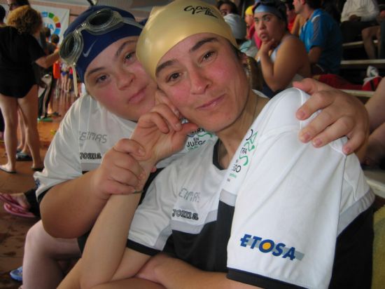 CINCO ALUMNOS DEL CENTRO OCUPACIONAL “JOSÉ MOYA” PARTICIPAN EN EL CAMPEONATO REGIONAL DE NATACIÓN CELEBRADO EN LORCA (2008), Foto 4