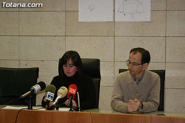PRESENTAN LAS BASES DEL CONCURSO DE IDEAS PARA LA “REMODELACIÓN DE LA PLAZA DE LA BALSA VIEJA”, CUYO PLAZO DE PRESENTACIÓN DE INSTANCIAS FINALIZA EL 22 DE FEBRERO, Foto 2