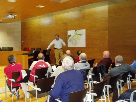 EL CONSEJO SECTORIAL DE DEPORTES OTORGA UN TOTAL DE 10.500 EUROS EN BECAS PARA 14 DEPORTISTAS TOTANEROS Y MÁS DE 120.000 EUROS PARA LOS 35 CLUBES DEPORTIVOS DEL MUNICIPIO, Foto 2