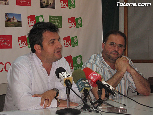 IU + LOS VERDES OFRECIÓ UNA RUEDA DE PRENSA PARA HACER UNA VALORACIÓN DE LOS RESULTADOS ELECTORALES, Foto 2