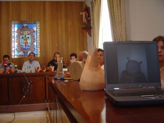 QUINCE ALUMNOS APLICAN MÉTODOS DISEÑO INDUSTRIAL 20 TALLERES ARTESANOS DEL MUNICIPIO DE TOTANA   , Foto 1