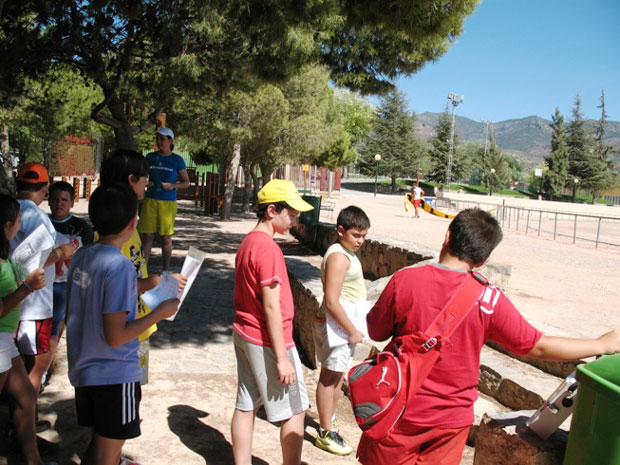 SE CLAUSURAN LAS JORNADAS DE ORIENTACIÓN EN EL POLIDEPORTIVO MUNICIPAL “6 de Diciembre”, Foto 4