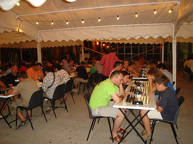 El MAESTRO INTERNACIONAL ARGENTINO ALFREDO GIACCIO SE PROCLAMA VENCEDOR DEL “1º NOCTURNO DE AJEDREZ FIESTAS DE SANTIAGO. TOTANA 2007”, Foto 1