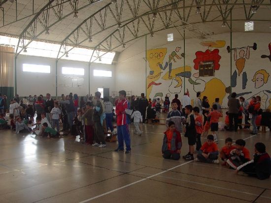 UNOS 350 ALUMNOS PARTICIPAN JORNADA FÚTBOL EN LA SALA ESCOLAR DENTRO DEL PROGRAMA ESCOLAR , Foto 1
