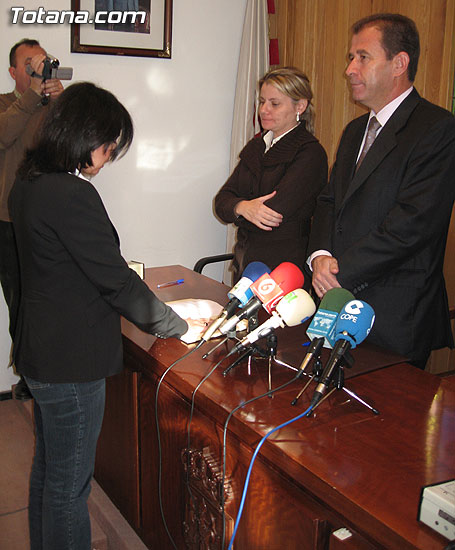 TOMA POSESIÓN LA NUEVO TÉCNICO DE GESTIÓN ADMINISTRATIVA Y ATENCIÓN AL CIUDADANO, Foto 2