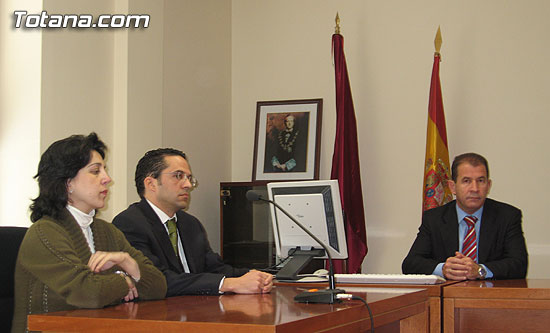 EL PRESIDENTE DEL TSJ Y EL ALCALDE INAUGURAN EL JUZGADO DE INSTRUCCIÓN Y PRIMERA INSTANCIA NÚMERO 4 DEL PARTIDO JUDICIAL DE TOTANA, Foto 7