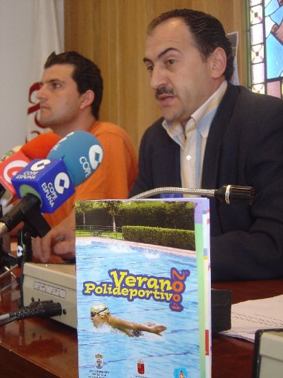 CONCEJALÍA DEPORTES ORGANIZA AMPLIO Y VARIADO PROGRAMA ACTIVIDADES “VERANO POLIDEPORTIVO´2004” , Foto 1