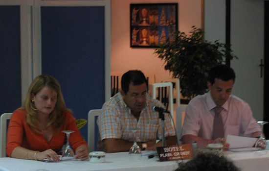 EL ALCALDE DE MAZARRÓN  SE REÚNE CON LOS PROFESIONALES DEL TURISMO DE MAZARRÓN PARA TRATAR TEMAS DE INTERÉS DEL SECTOR, Foto 2