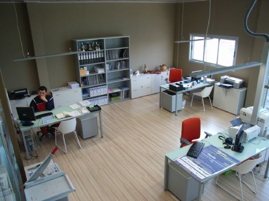 LA CONCEJALÍA DE DEPORTES RECIBE UNA SUBVENCIÓN DE LA COMUNIDAD AUTÓNOMA POR IMPORTE DE 11.000 EUROS EN TOTAL PARA LA COMPRA DE NUEVO MOBILIARIO (2008), Foto 1