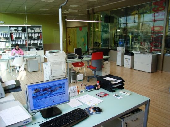 LA CONCEJALÍA DE DEPORTES RECIBE UNA SUBVENCIÓN DE LA COMUNIDAD AUTÓNOMA POR IMPORTE DE 11.000 EUROS EN TOTAL PARA LA COMPRA DE NUEVO MOBILIARIO (2008), Foto 3