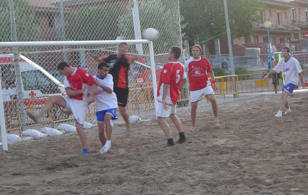 CONSTRUCCIONES PROCOMAG, CAMPEÓN DE LA SEGUNDA EDICIÓN DEL TORNEO DE FÚTBOL PLAYA, Foto 1