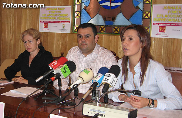 AYUNTAMIENTO Y AMEP ORGANZAN UNA JORNADA SOBRE FOMENTO DEL ASOCIACIONISMO EMPRESARIAL FEMENINO, Foto 1