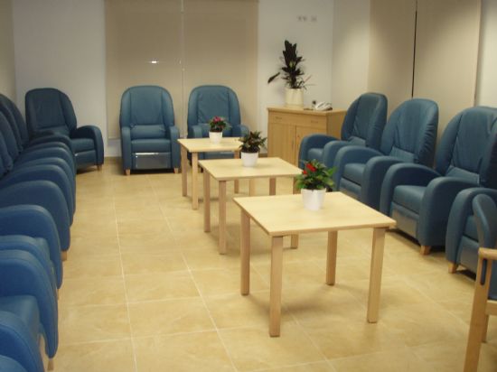 SE APRUEBA EL REGLAMENTO INTERNO DEL SERVICIO DE ESTANCIAS DIURNAS PARA ALZHEIMER ASÍ COMO LA CREACIÓN DE UN SERVICIO MUNICIPAL DIRIGIDO AL DESARROLLO DE ACTUACIONES QUE FAVOREZCAN LA INSERCIÓN SOCIOLABORAL DE PERSONAS EN RIESGO DE EXCLUSIÓN SOCIAL, Foto 1