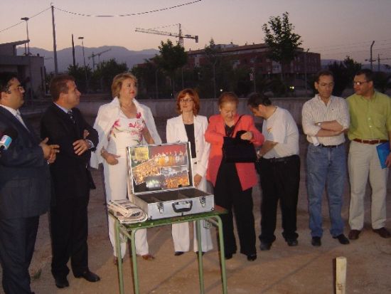 SE COLOCA LA PRIMERA PIEDRA DE LA INFRAESTRUCTURA POLIVALENTE PARA PERSONAS CON DISCAPACIDAD DE TOTANA , Foto 2