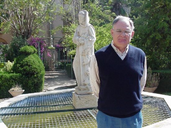 PADRE PEDRO HERNÁNDEZ CAÑIZARES RECIBE DÍA 9 JUNIO TÍTULO HIJO ADOPTIVO DE LA CIUDAD DE TOTANA, Foto 1