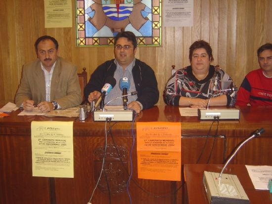 ADITO Y AYUNTAMIENTO ORGANIZAN PRIMERA CAMINATA POR LA DIABETES EN TOTANA, UNA INICIATIVA DE LA FUNDACIÓN PARA LA DIABETES DE ESPAÑA, Foto 1