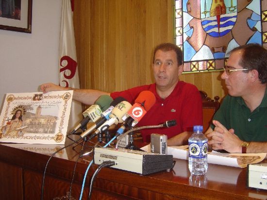ALCALDE Y PÁRROCO PRESENTAN EL BOCETO DE LOS DOS MONUMENTOS QUE SE INSTALARÁN PARA CONMEMORAR LA CELEBRACIÓN DEL AÑO JUBILAR EULALIENSE , Foto 1