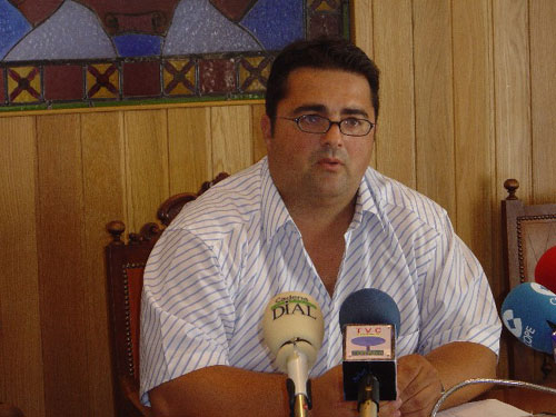 Concejal de servicios al ciudadano se reúne con el 75 por ciento de las asociaciones de vecinos del municipio con el fin de conocer sus necesidades, Foto 1