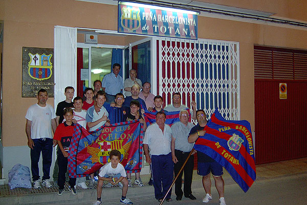 LA PEÑA BARCELONISTA DE TOTANA FESTEJÓ EL TÍTULO DE LIGA CONSEGUIDO POR EL BARÇA, Foto 2