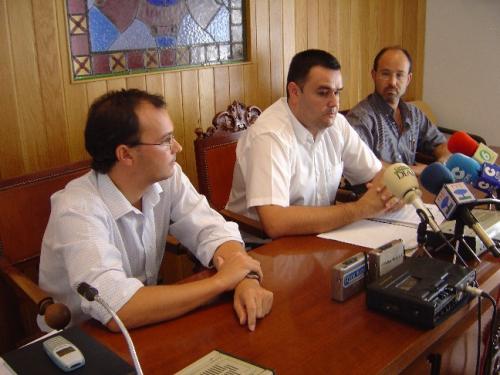 Las restricciones suministro agua potable permiten lograr ahorro diario del 20 por ciento impuesto por mancomunidad canales del Taibilla, Foto 1