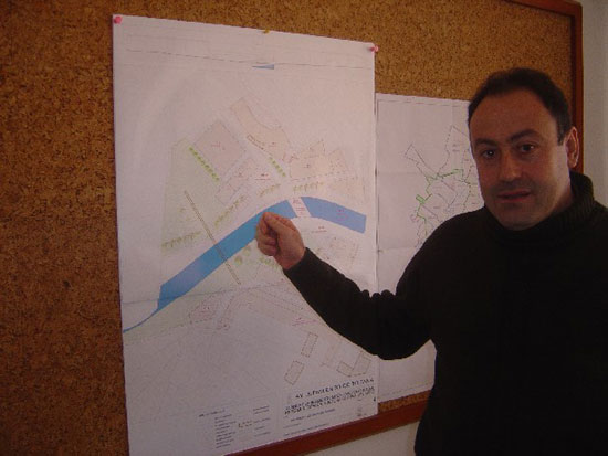 Dirección General de Administración Local autoriza al ayuntamiento a contratar los proyectos del POS y el POL para el año 2004 , Foto 1
