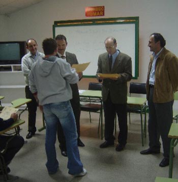 Concejal de deportes y árbitro primera división tristante oliva clausuran curso formación árbitros fútbol de Totana, Foto 1