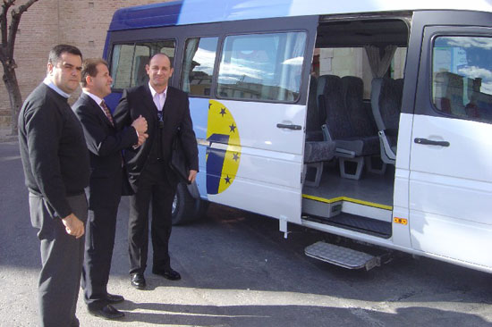 El nuevo servicio de autobús urbano se adapta a las necesidades reales de la ciudad con 16 plazas y entrará en funcionamiento el próximo día 9 febrero, Foto 1