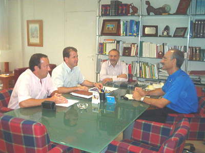 Alcalde traslada al consejero de educación y cultura la necesidad de construir un nuevo centro de educación infantil y primaria en esta legislatura, Foto 1