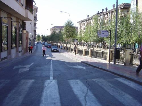 La comisión de gobierno aprueba la ampliación del mercadillo semanal con más de 30 puestos no alimenticios, Foto 1