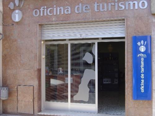 Concejalía de turismo remitirá un cuestionario a establecimientos hosteleros municipio para incorporar datos sobre su oferta y características a portal turístico de la región, Foto 1