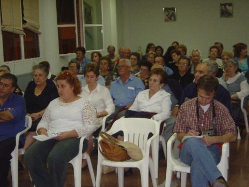 Vecinos de Totana se interesan por la constitución de la nueva asociación de enfermos de parkinson que promueve el Ayuntamiento, Foto 2