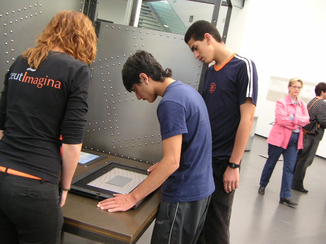 JÓVENES DE DISTINTAS NACIONALIDADES PARTICIPARON EN UNA JORNADA DE CONVIVENCIA EN CEUTIMAGINA - 3